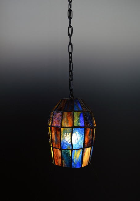 ウロボロスガラスのランプシェード