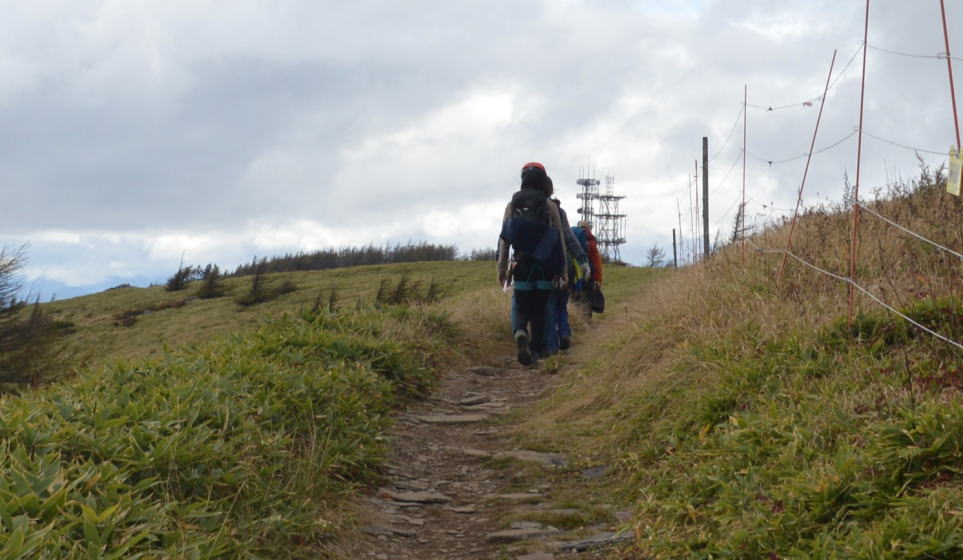 終了、王ヶ頭へ