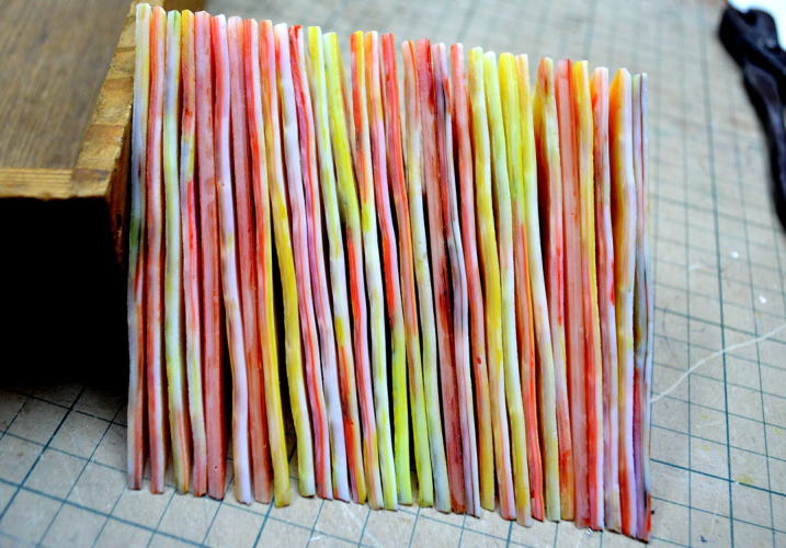 ガラスの歪み多い