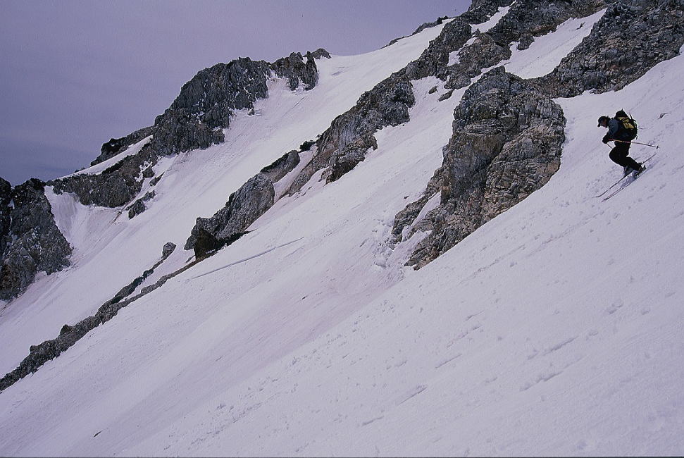 白馬鑓ヶ岳中央ルンゼ滑降