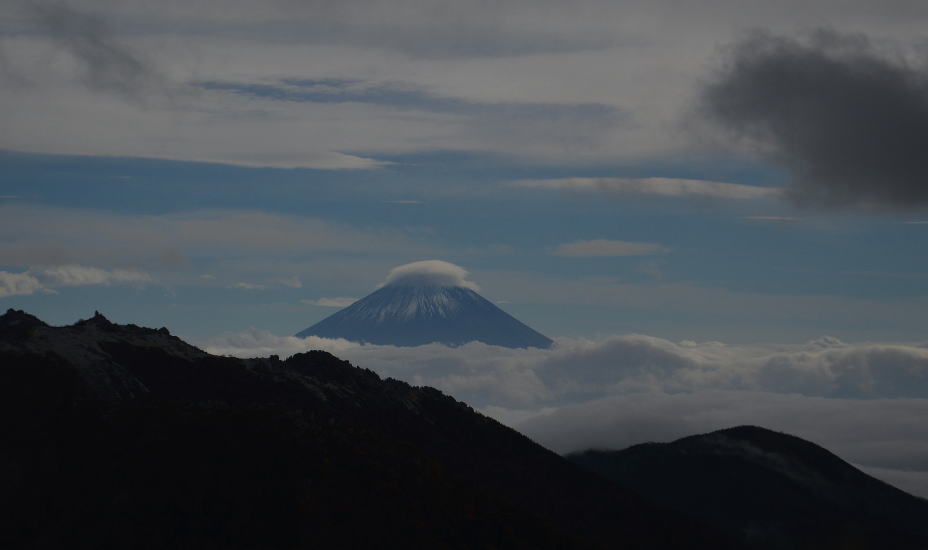 レンズ雲と富士山