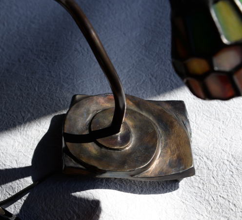 真鍮素材のベース