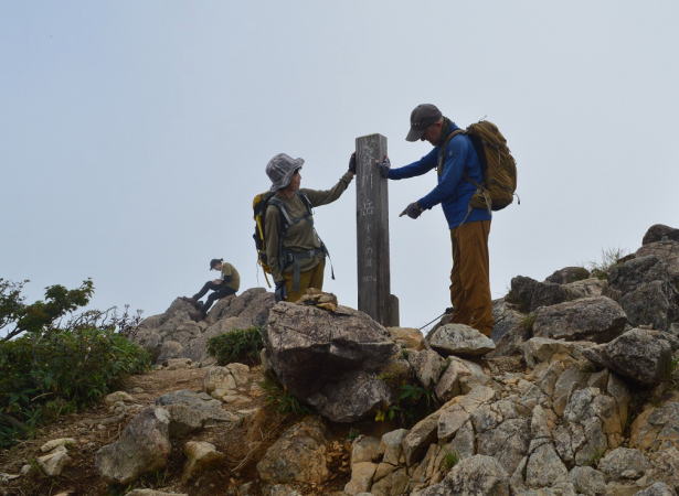 オキノ耳山頂